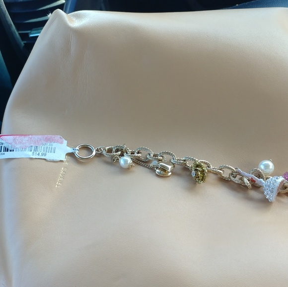 Betsey Johnson ballerina charm bracelet - Picture 3 of 6